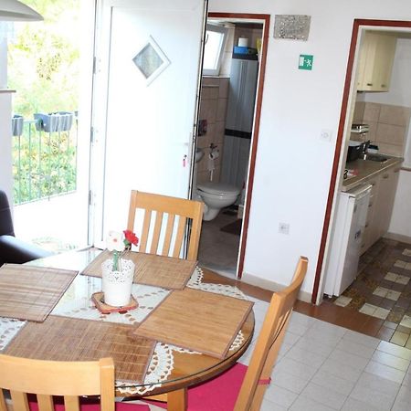 Apartments Demori Primosten Luaran gambar