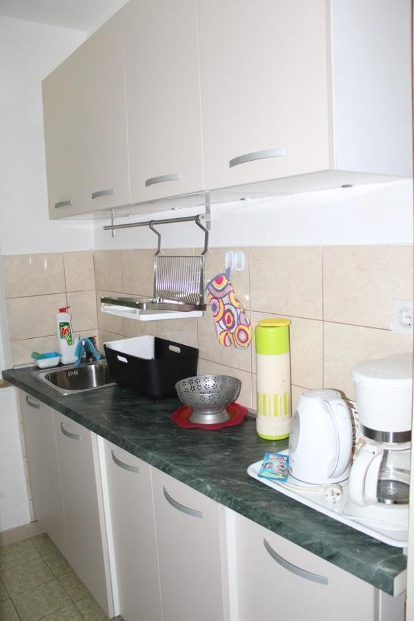 Apartments Demori Primosten Luaran gambar